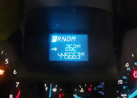 2015 Ford Transit T-150 из США, поврежденный, VIN 1FTYE1ZM9FKA38050